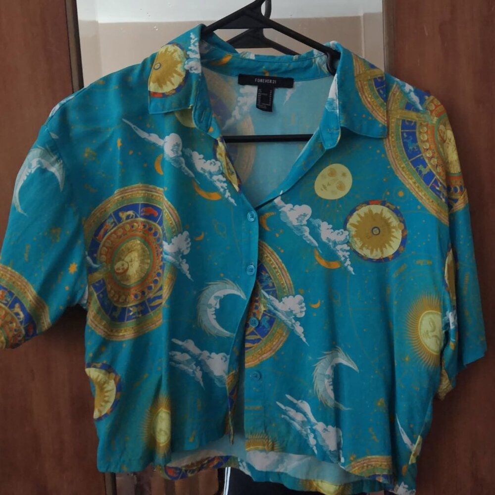 Cropped Button Up